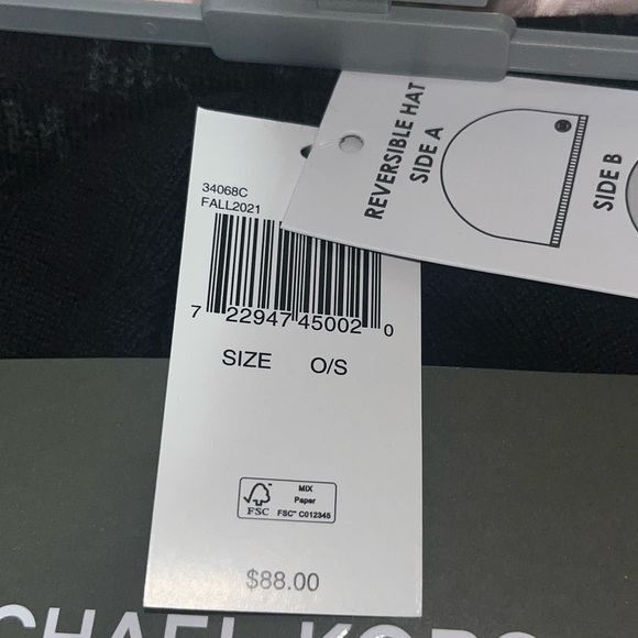 Mens Michael Kors Scarf and Reversible Hat Set MK logo Black/Charcoal Gray - Picture 3 of 9